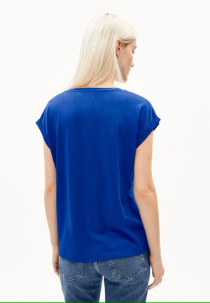 T-shirt Jilaana Lapis Blue from The Blind Spot