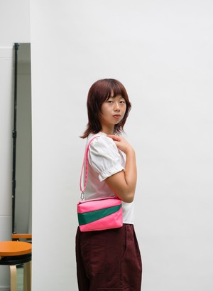 Susan Bijl | The New Bum Bag Fluo Pink & Seaweed Small from The Blind Spot