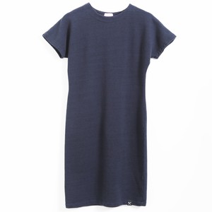 Jurk - gerecyclede sweatshirt stof - donkerblauw from The Driftwood Tales