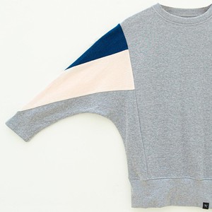 Sweatshirt - AMY - gemaakt van 4 verschillende gerecyclede stoffen - lichtroze, denim, grijs from The Driftwood Tales