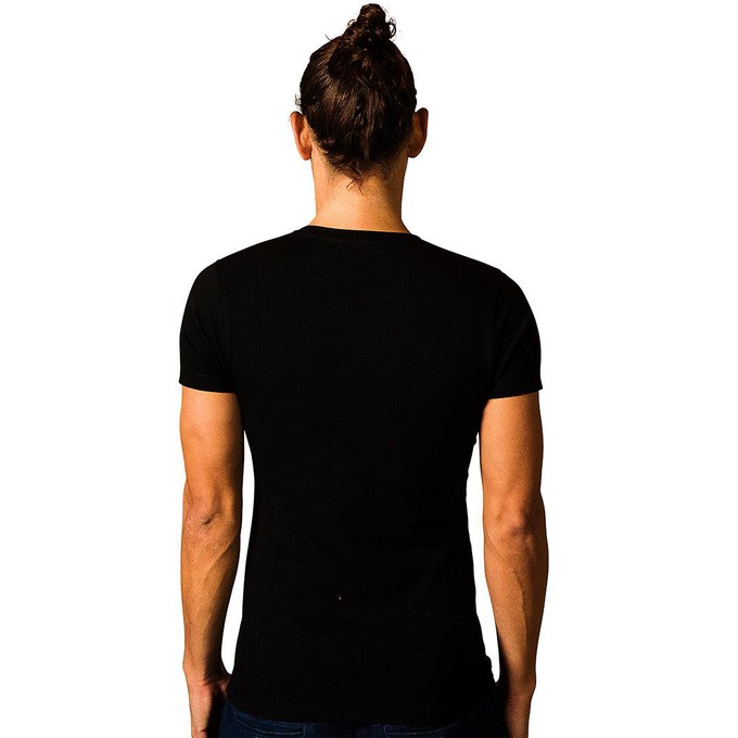 2 x T-shirt Basic - Biologisch katoen - zwart - V - hals from The Driftwood Tales