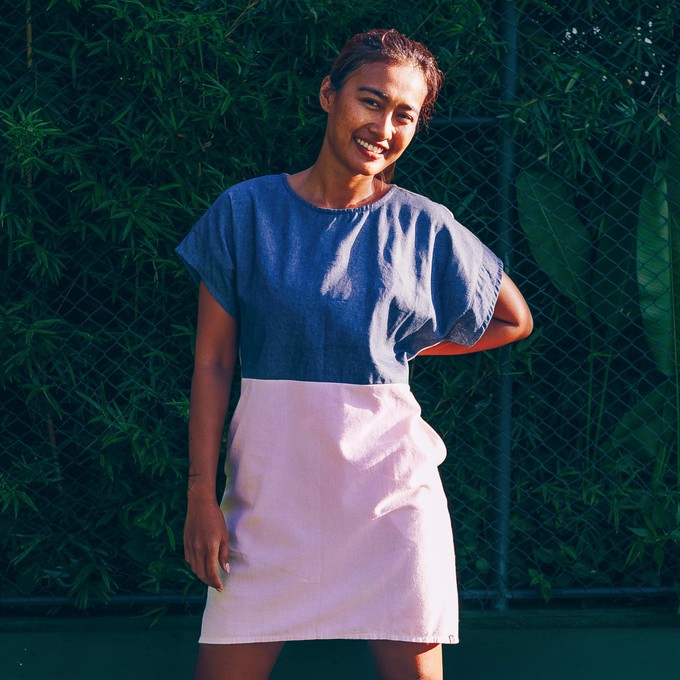 Kleid - Re-Denim + rosa Baumwolle from The Driftwood Tales