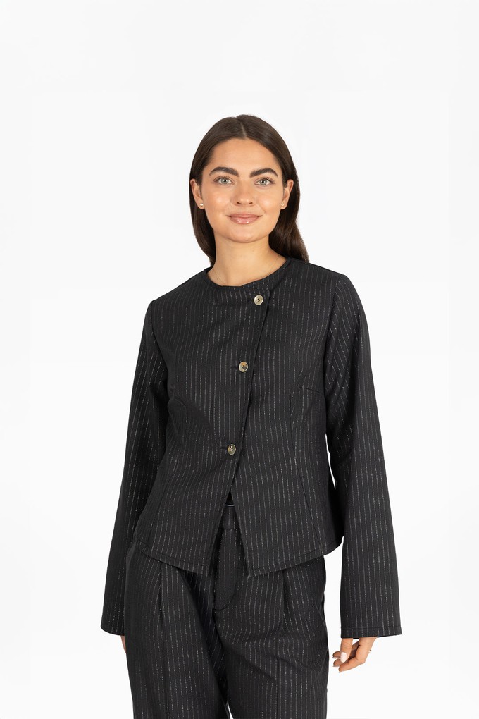 THE PHINE BLOUSE BLACK from THE LAUNCH