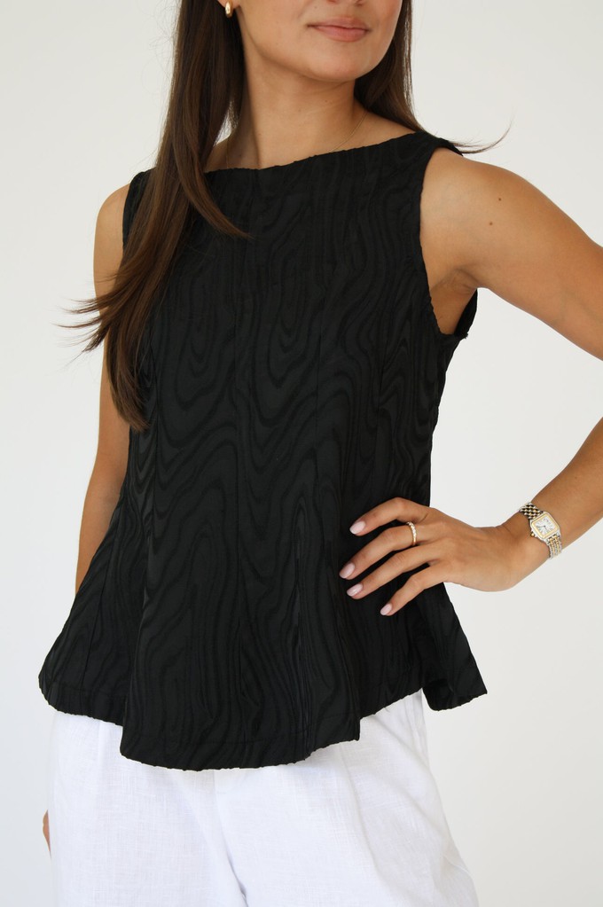 THE INES TOP from THE LAUNCH