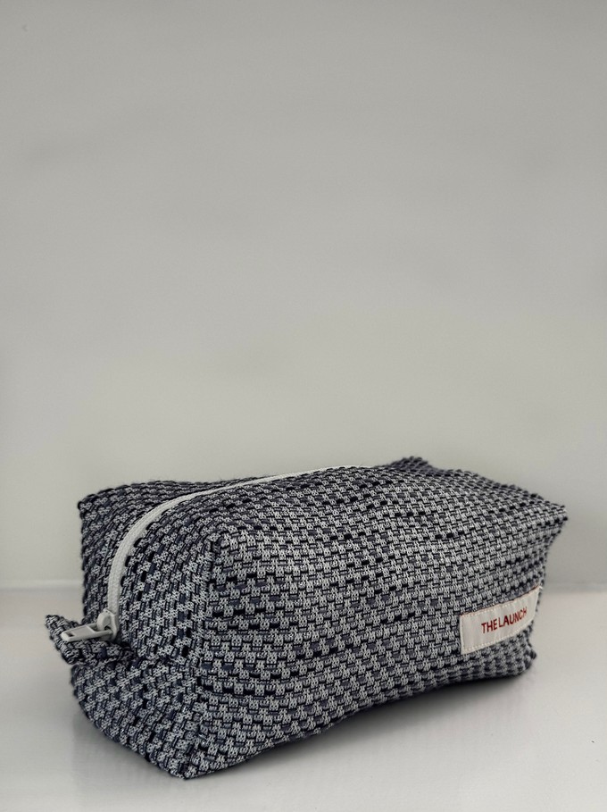 THE MAKE-UP BAG BLUE from THE LAUNCH