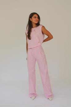THE KYRA PANTS via THE LAUNCH