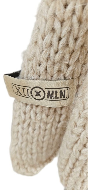 Twelve Million Sjaal Antarctica - Roomwit from Twelve Million