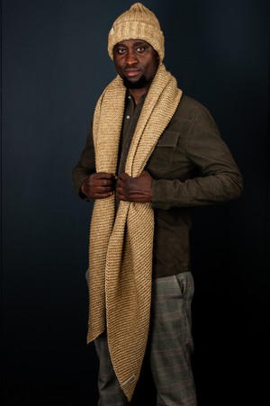 Twelve Million Omslagdoek Alaska - Taupe from Twelve Million