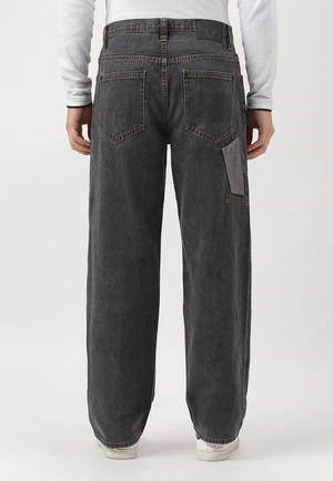 Re.Street Multi-Pocket | Graue, gerade Jeans mit hohem Bund from Un Denim