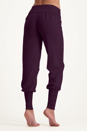 Dakini Yoga-Hose – Bloom from Urban Goddess