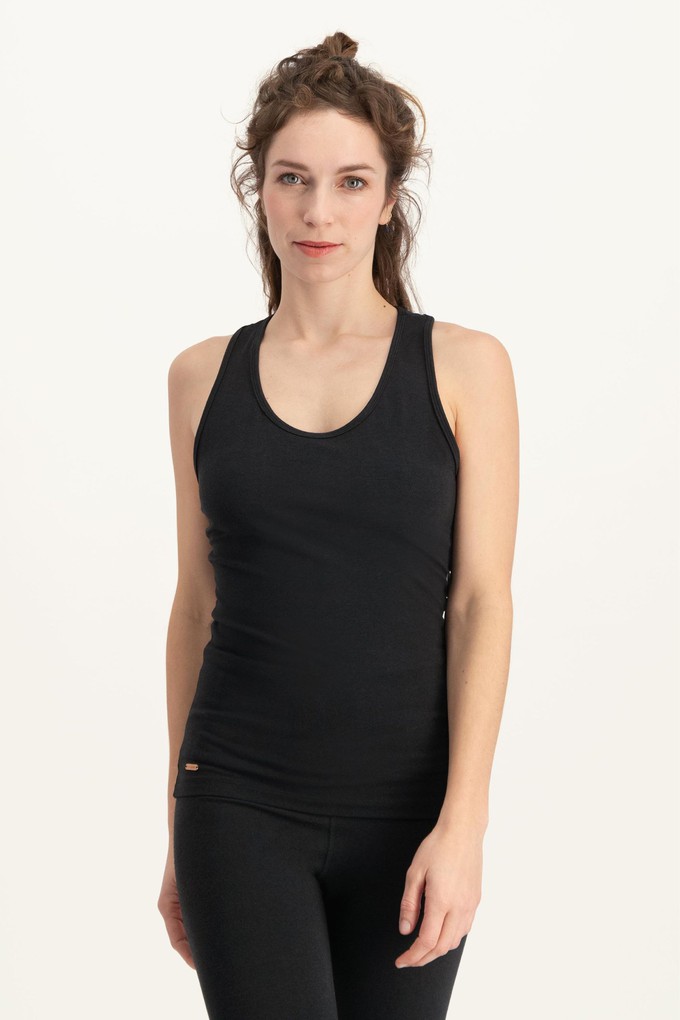 Surya Yoga Top – Urban Black from Urban Goddess