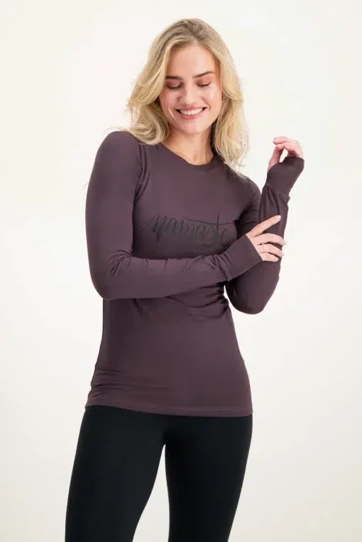 Namaste Core Yoga-Longsleeve – Berry from Urban Goddess