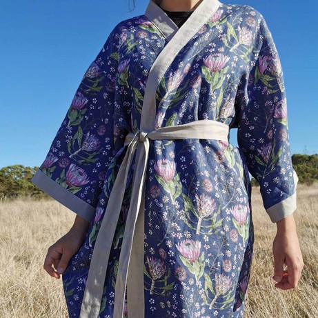 Japanese Kimono In Pure Linen from Urbankissed