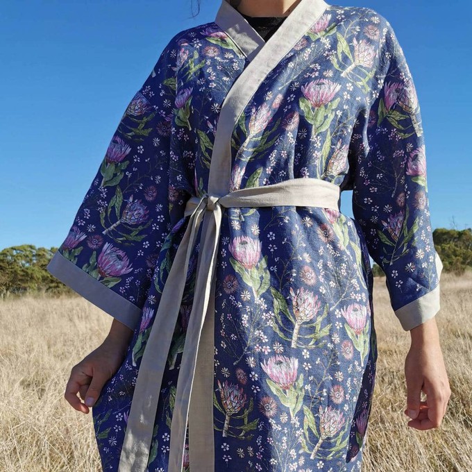 Japanese Kimono In Pure Linen from Urbankissed