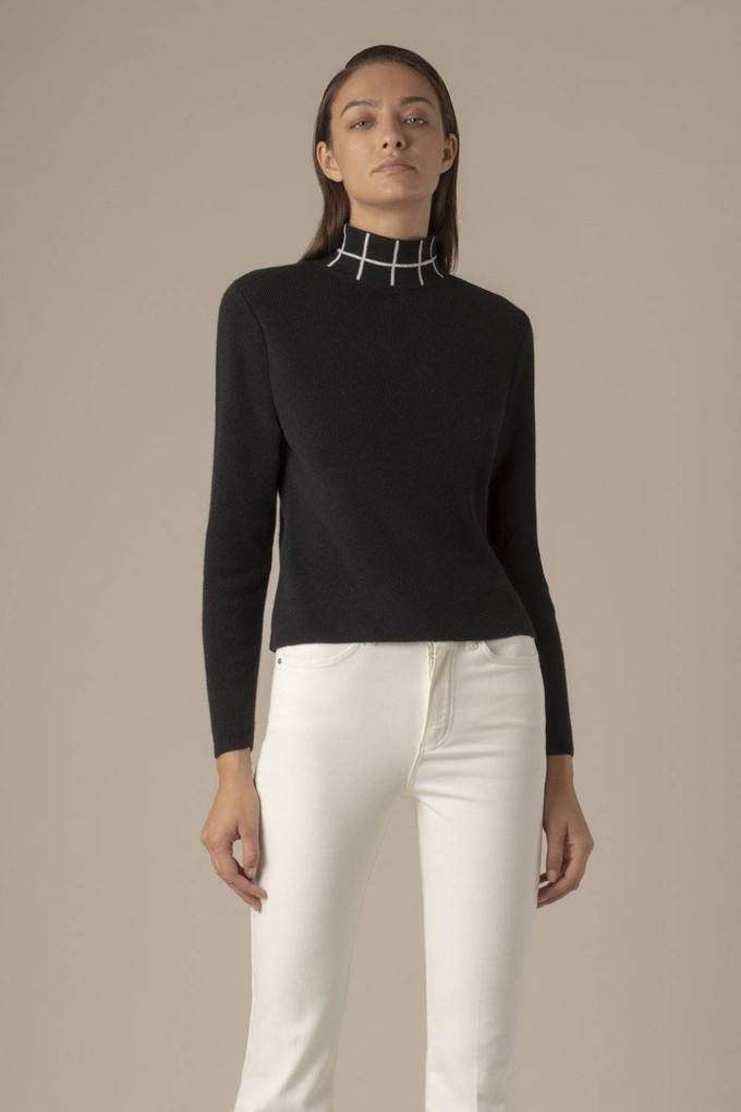 Classic Plaid Turtleneck Sweater from Urbankissed