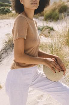 Sepia - Organic Cotton T-Shirt via Urbankissed