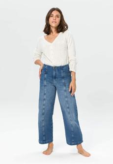 Wide Leg Comfy Details 0/01 - Jeans via Urbankissed
