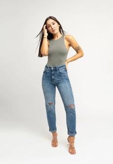 Straight Details - Jeans via Urbankissed