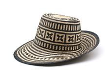 Arawak Black Short Brim Straw Hat van Urbankissed