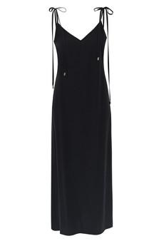 Aphrodite Black Dress via Urbankissed