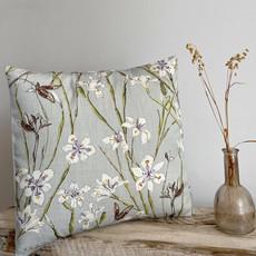 Wild Iris Scatter Cushion Cover ~ Small van Urbankissed