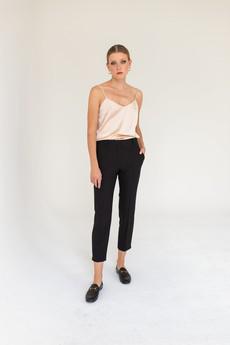 Cigarette Pants Black via Urbankissed