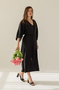 Black Kimono Maxi Dress via Urbankissed