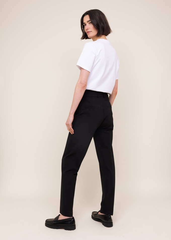 Fitted tailored twill from Vanilia