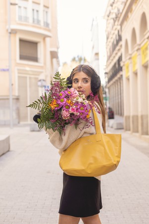 Palindrome Reversible Tote from Veganologie Palindrome Reversible Tote from Veganologie