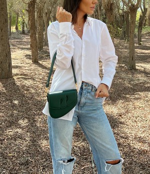 Pebble Shoulder Bag from Veganologie