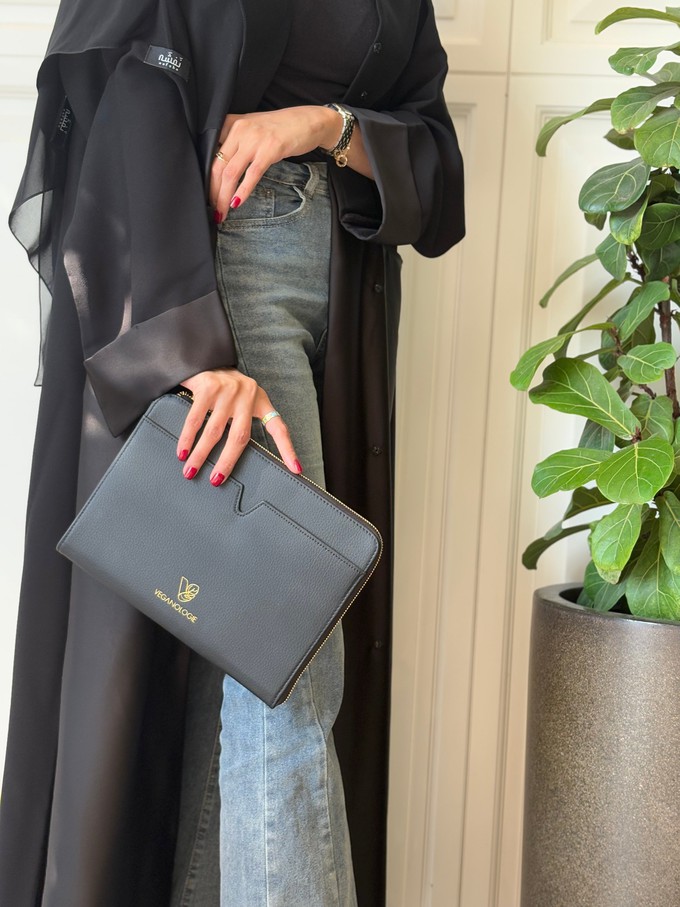 Eden Tech Sleeves from Veganologie