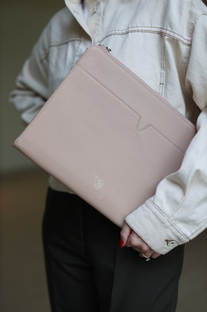 Eden Tech Sleeves from Veganologie