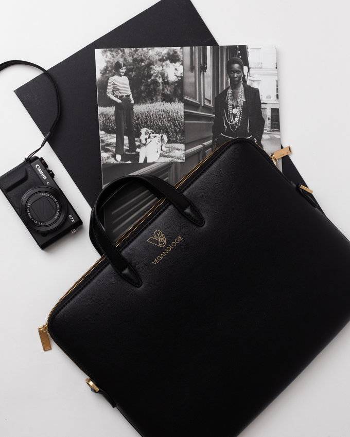 Saturn Laptop Bag from Veganologie Saturn Laptop Bag from Veganologie