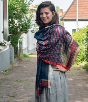 Katoenen sjaal blauw-rood geruit from Via India
