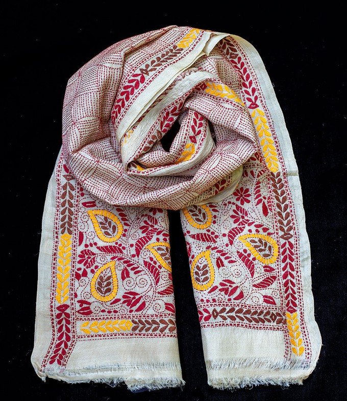 Nakshi Kantha sjaal Bruin-Goudgeel from Via India