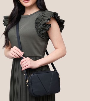 Silvie Vegan Bio-Based Bamboo Dual-Look Bamboo Crossbody Bag in Black from Votch