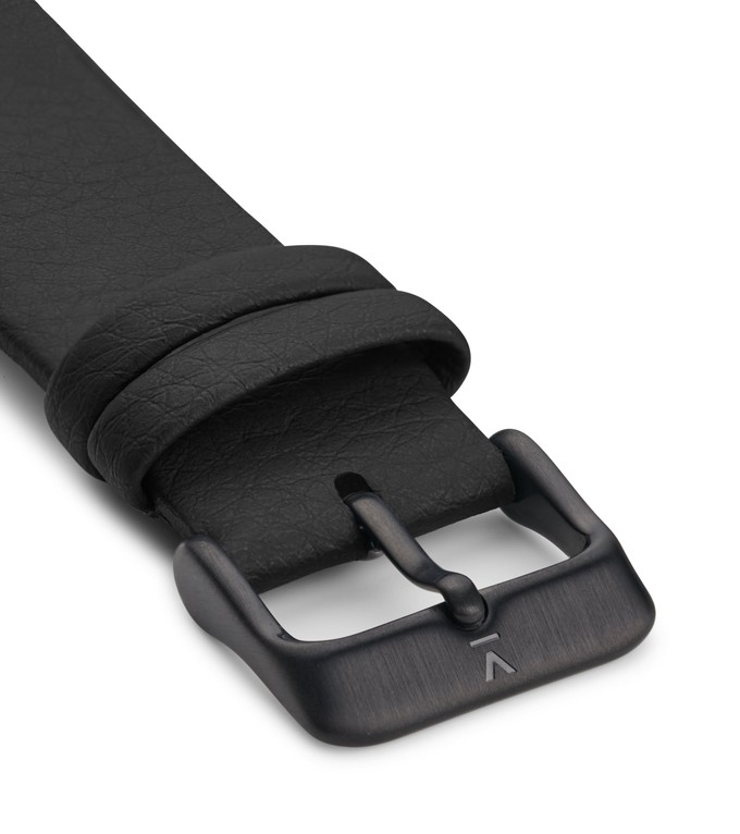 Black & Black with Black Watch | Aalto from Votch
