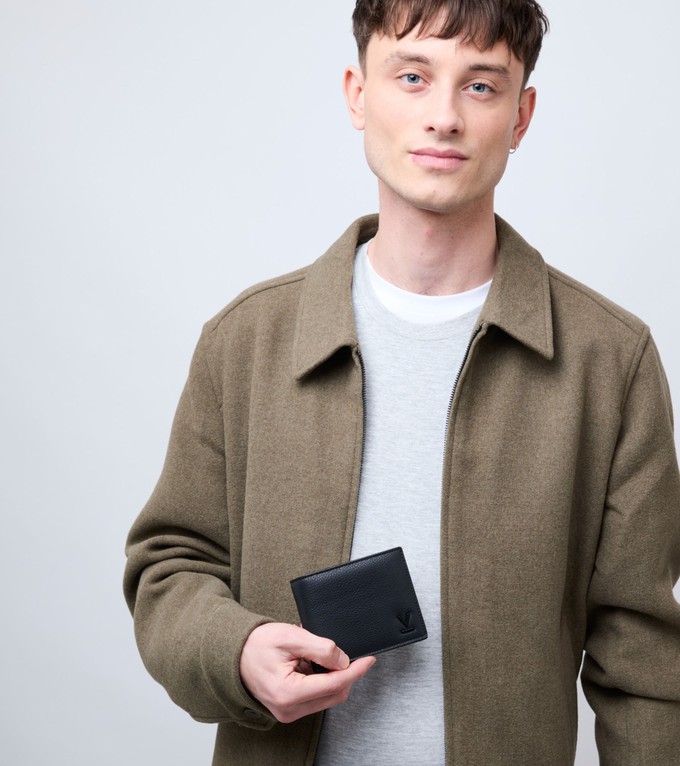 Reuben Vegan Bio-Based Bamboo Coin Wallet in Black from Votch