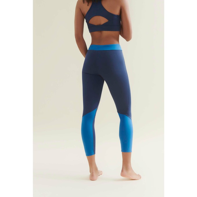 New 7/8 Dynamic Gym Leggings - Deep Night Blue/Shoreline Blue from Wellicious