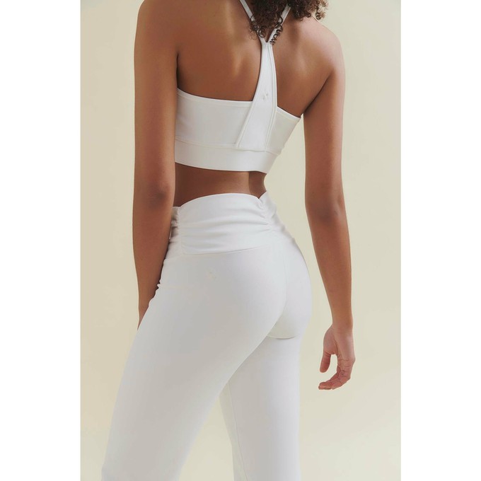 Best Yoga Pants - Diamond White from Wellicious