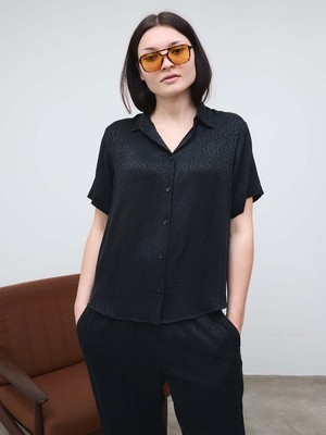 Lotte Shirt leo from Yahmo