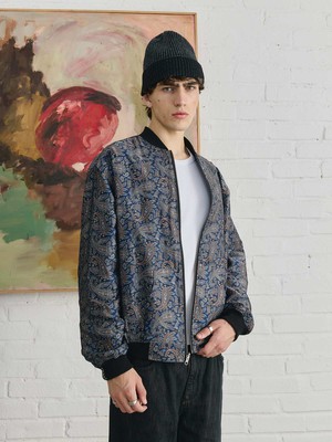 Oskar Reversible Bomber Paisley/Navy from Yahmo