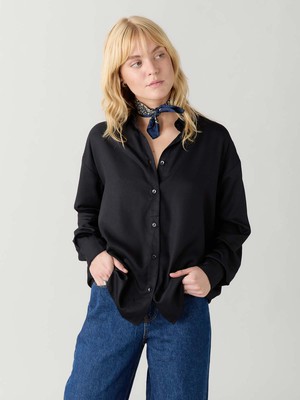 Mona Shirt Black from Yahmo