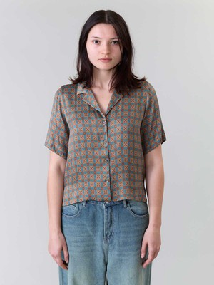Elfie Shirt atlas from Yahmo