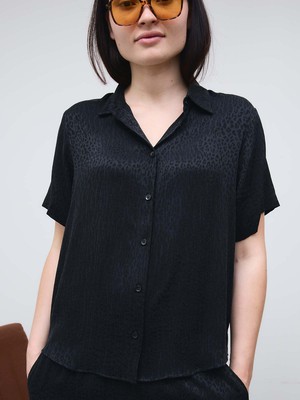 Lotte Shirt leo from Yahmo
