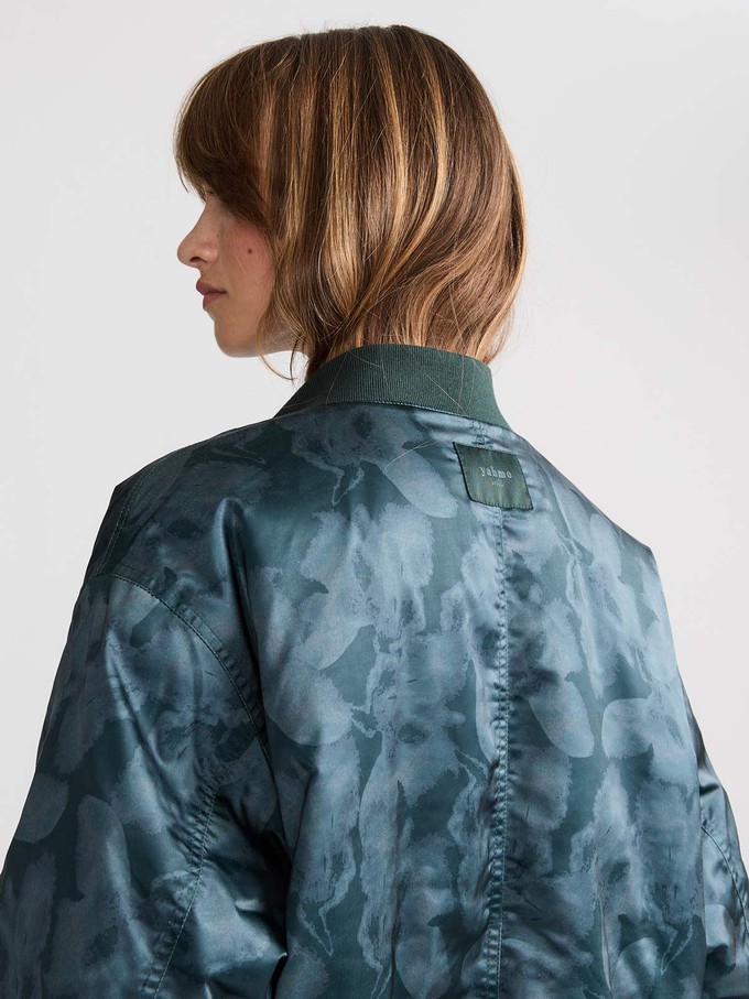Grete Reversible Bomber Shadow/Petrol from Yahmo