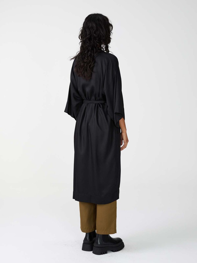 Liese Kimono black from Yahmo