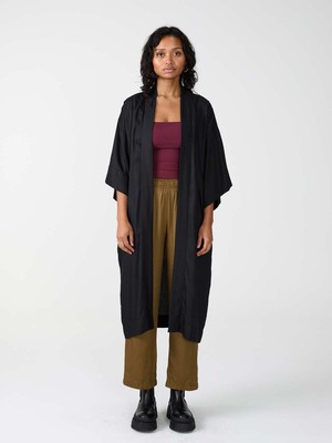Liese Kimono black from Yahmo
