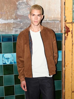 Oskar Reversible Bomber Jacket paisley/caramel from Yahmo