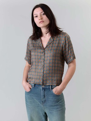 Elfie Shirt atlas from Yahmo